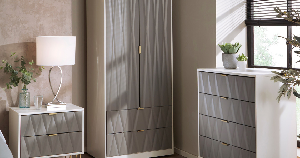 Diamond Bedroom Furniture